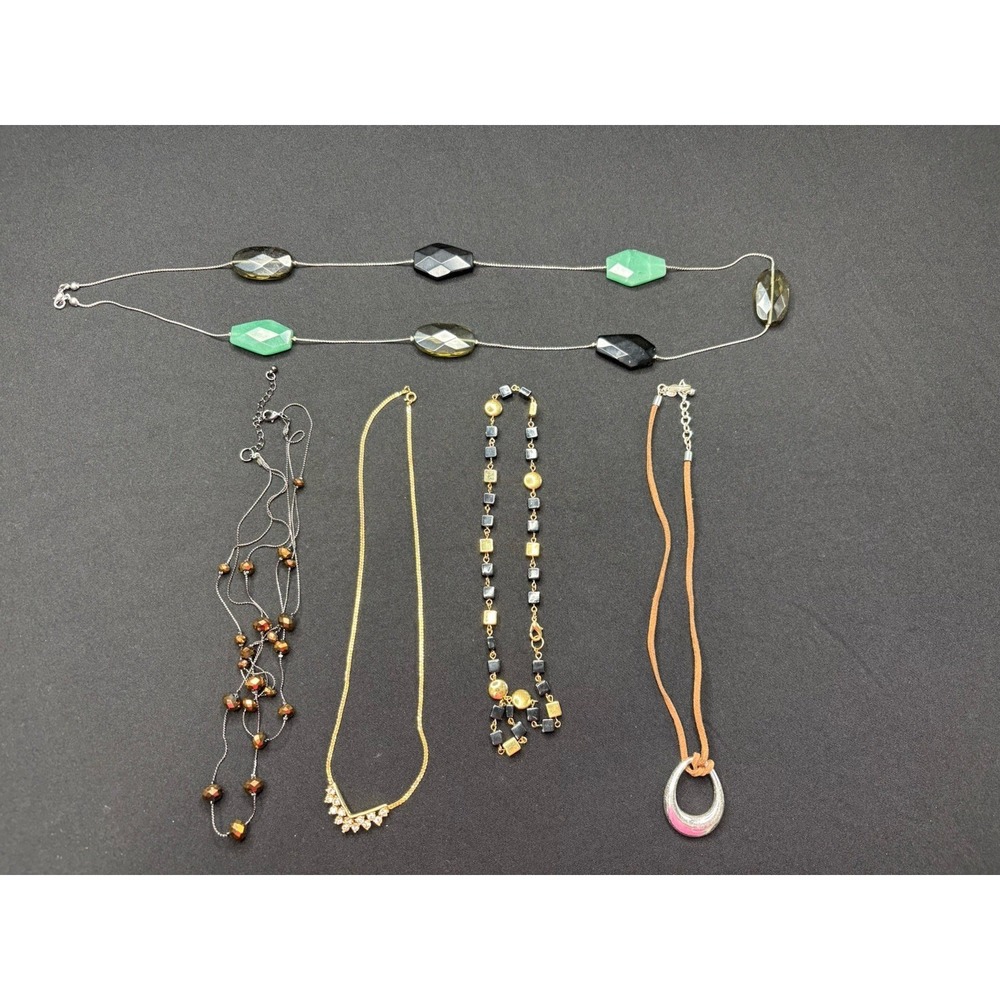 Multicolor 5 Different‎ Women's Necklaces Jewelry Costume Lot Of 5